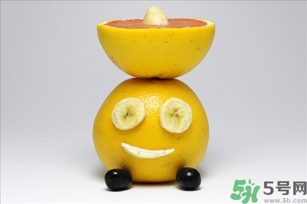 柚子是熱性的嗎？吃柚子要注意什么？