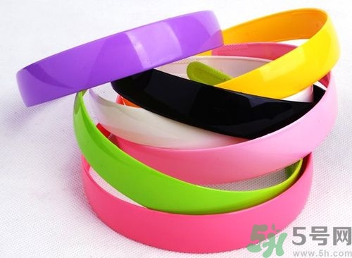 指甲油能補(bǔ)車漆嗎？怎么用指甲油補(bǔ)車漆？