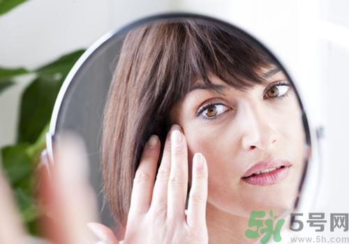 夏天出汗脫妝怎么辦？夏天出汗脫妝補(bǔ)救方法