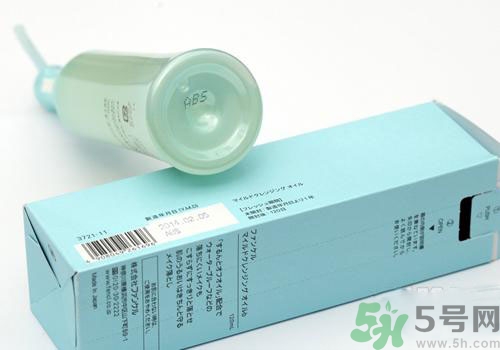 卸妝油怎么用？卸妝油的正確使用方法