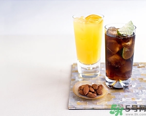 可樂第二天還可以喝嗎？隔夜的碳酸飲料可以喝嗎？