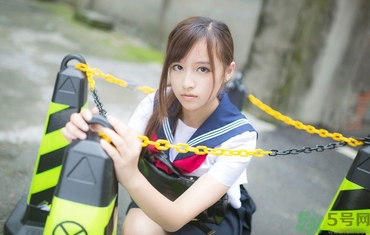 15歲月經(jīng)推遲二個(gè)月正常嗎？15歲兩個(gè)月沒來月經(jīng)是怎么回事？