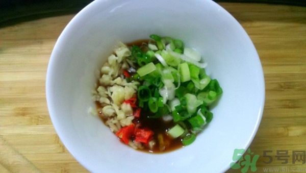 吃茄子有什么壞處？吃茄子的禁忌有哪些？