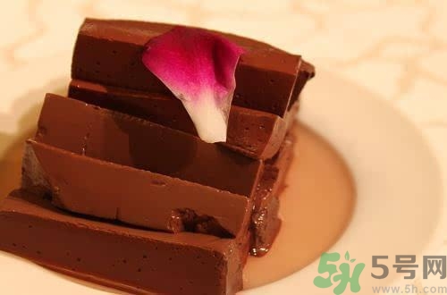 豬血的熱量是多少？吃豬血會(huì)胖嗎？