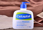 cetaphil絲塔芙溫和無泡潔面乳怎么樣？cetaphil絲塔芙潔面乳好用嗎？