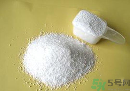 用洗衣粉手發(fā)熱是怎么回事？洗衣粉傷手怎么辦？