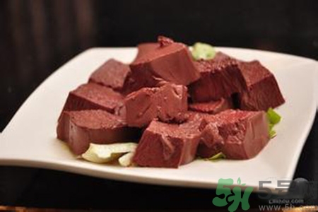 寶寶可以吃豬血嗎？寶寶多大可以吃豬血？