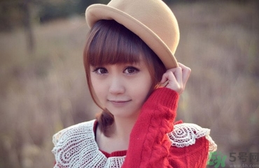 14歲女生胸小要不要穿胸罩？14歲胸小穿什么內(nèi)衣？