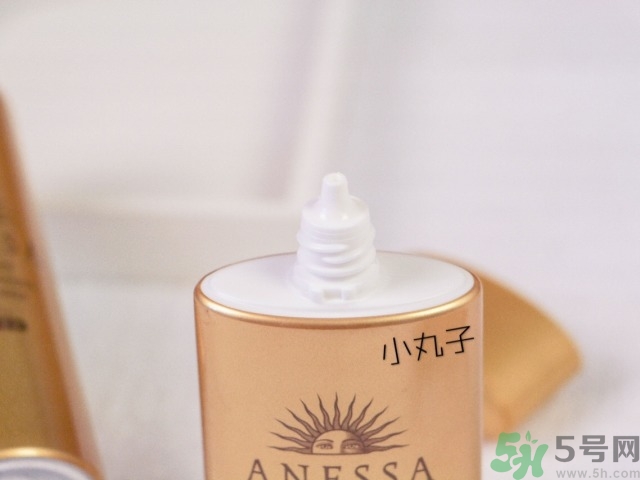 安耐曬噴霧怎么樣？安耐曬噴霧好用嗎？