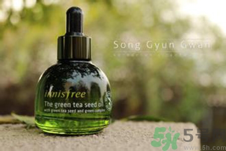 悅詩風(fēng)吟和佰草集哪個(gè)好？悅詩風(fēng)吟和佰草集分別適合什么膚質(zhì)年齡？