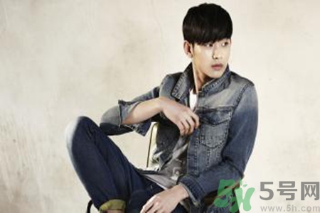 避孕套越薄越好嗎？避孕套薄會(huì)不會(huì)容易破？