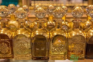 香水里面有麝香嗎？香水里面含有麝香有危害嗎？