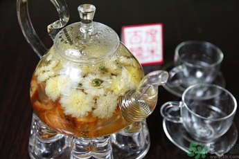 山楂菊花茶有什么功效?山楂菊花茶的功效與作用 山楂菊花茶有什么功效?山楂菊花茶的功效與作用