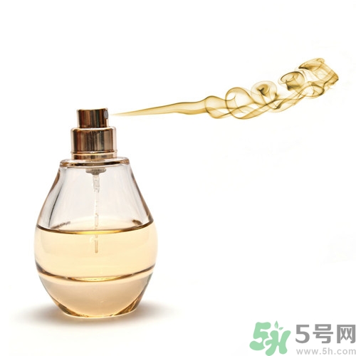 香水噴多了怎么辦?香水噴在哪里最好 香水噴多了怎么辦?香水噴在哪里最好