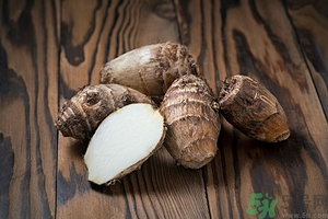 芋頭怎么去皮手不癢呢？怎么去芋頭的皮？