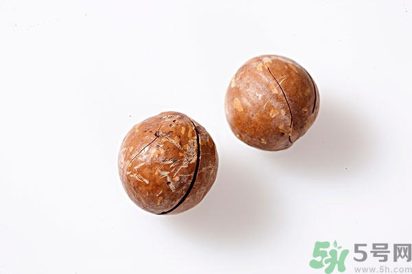 夏威夷果吃多了會怎么樣？夏威夷果吃了會長胖嗎？