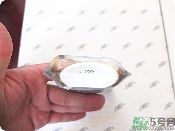 安耐曬為什么那么稀？安耐曬是水狀液體的嗎？