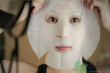 敷完面膜需要洗臉嗎？敷完面膜必須需要洗臉嗎？