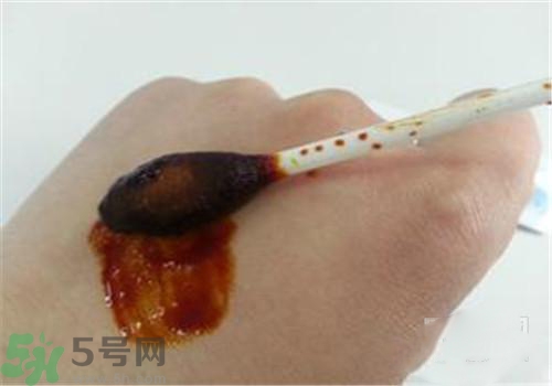 碘伏和碘酒哪個好？碘伏和碘酒有什么區(qū)別？