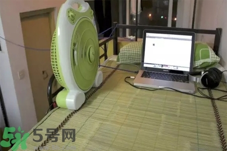 夏天睡涼席好嗎？夏天睡涼席好不好？