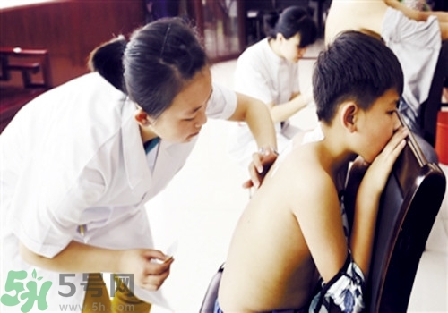 經(jīng)期可以貼三伏貼嗎？來(lái)月經(jīng)可以貼三伏貼嗎？