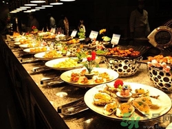 自助餐怎么吃？吃自助餐的技巧有哪些？