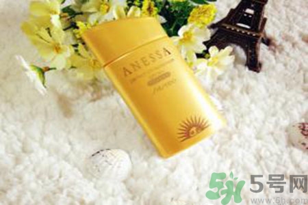 安耐曬適合什么膚質(zhì)？安耐曬防曬霜適合敏感肌膚嗎？