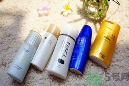 安耐曬適合什么膚質(zhì)？安耐曬防曬霜適合敏感肌膚嗎？