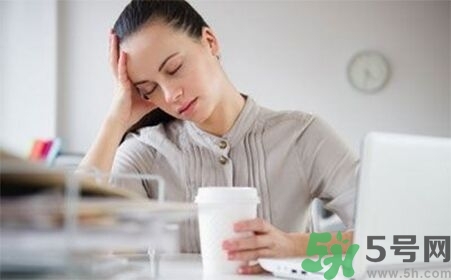 夏天濕氣重吃什么好？夏天濕氣重不能吃什么？