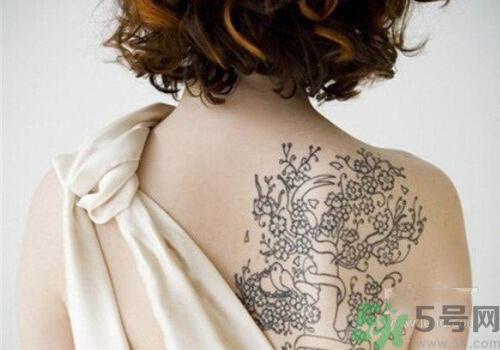 夏天紋身好嗎？哪個季節(jié)紋身比較好？