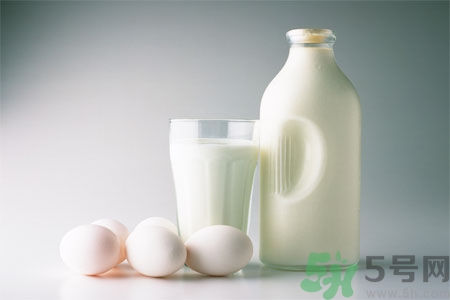 喝牛奶拉肚子怎么回事？?如何預防喝牛奶拉肚子呢？