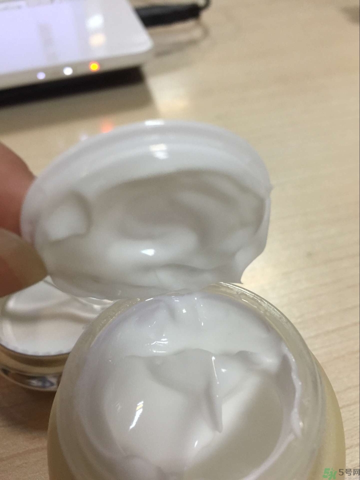 丸美眼霜多少錢一瓶幾毫升?marubi丸美眼霜價格表 丸美眼霜多少錢一瓶幾毫升?marubi丸美眼霜價格表