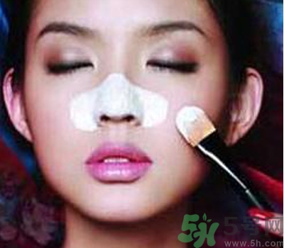 黑頭是怎么形成的？黑頭怎么去除？