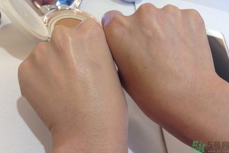 雪花秀櫻花氣墊怎么用？雪花秀櫻花蝴蝶氣墊使用方法