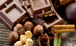 巧克力可以緩解痛經(jīng)嗎?吃巧克力能緩解痛經(jīng)嗎? 巧克力可以緩解痛經(jīng)嗎?吃巧克力能緩解痛經(jīng)嗎?