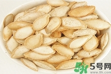 吃南瓜子的好處？吃南瓜子的壞處？