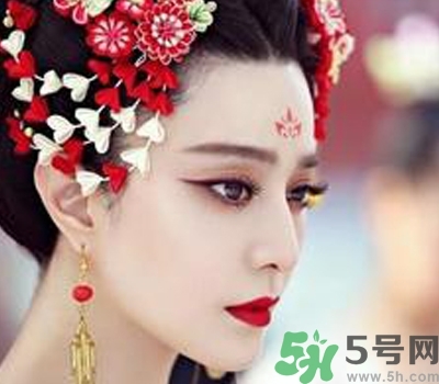 丹鳳眼是什么樣的？丹鳳眼怎么化妝好看？