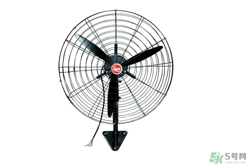 吹空調(diào)咳嗽怎么辦？吹空調(diào)好還是吹電扇好？