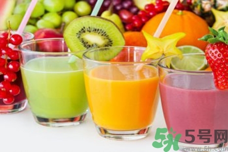 鮮榨果汁的做法？鮮榨果汁有哪些功效？