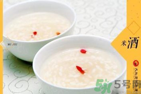 米酒有黑點(diǎn)是怎么回事？米酒有黑點(diǎn)能喝嗎？