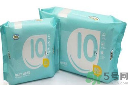 寶寶可以用濕巾紙擦屁股嗎？寶寶用濕巾紙擦屁股有什么危害？