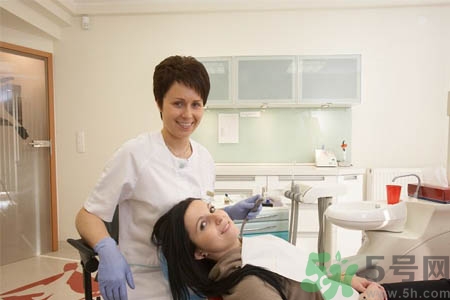 牙齒矯正的最佳年齡是什么時候？矯正牙齒有年齡限制嗎？