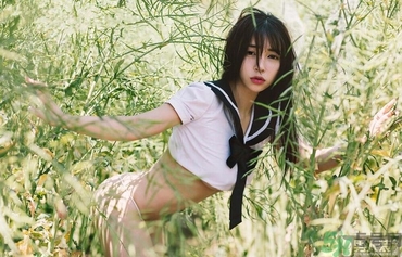 16歲女生乳房發(fā)育圖片？16歲女生還能長高么？