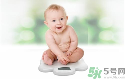 寶寶吃紙是怎么回事？寶寶吃紙怎么辦？