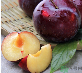 吃黑布林需要削皮嗎？黑布林皮可以吃嗎？