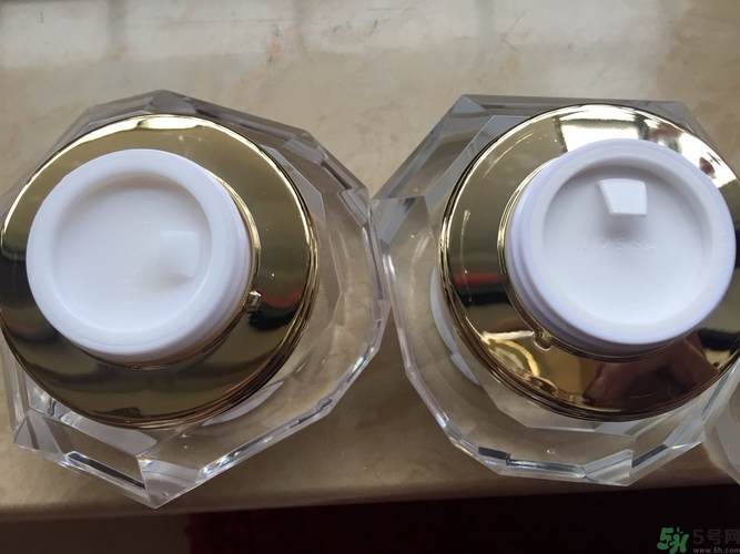 it's skin伊思蝸牛霜怎么辯真假 伊思蝸牛霜真假鑒別圖片對比 it's skin伊思蝸牛霜怎么辯真假 伊思蝸牛霜真假鑒別圖片對比