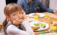 三伏天寶寶厭食怎么辦？三伏天寶寶厭食是什么原因？