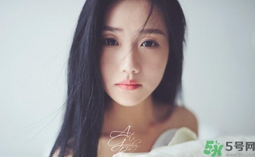 怎么涂口紅不掉色？口紅卸不干凈會怎么樣？