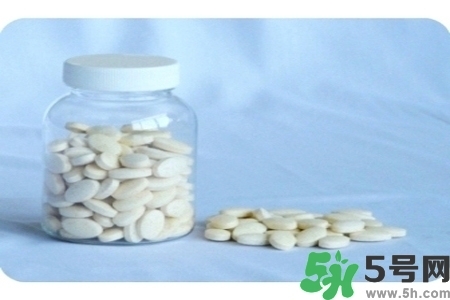 寶寶什么時(shí)候吃鈣片最好？