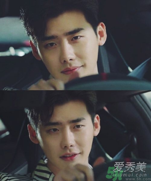 李鐘碩發(fā)型是什么？姜哲發(fā)型是什么？